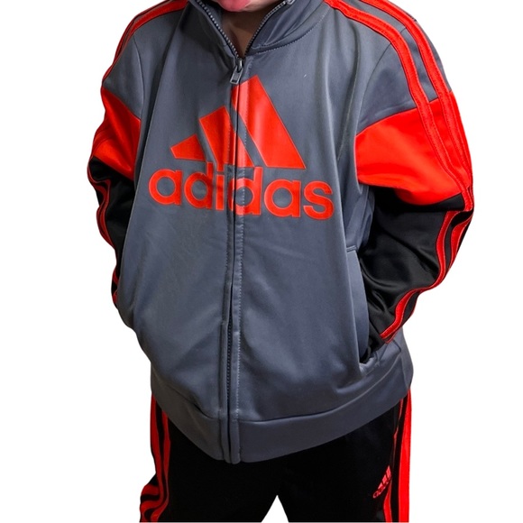 Adidas Youth Boys Jogger Set Red and Black size 2T - Picture 4 of 8